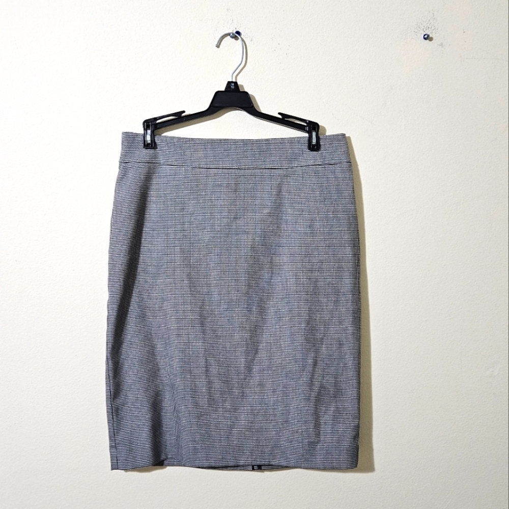 Ann Taylor Factory Houndstooth Pencil Skirt